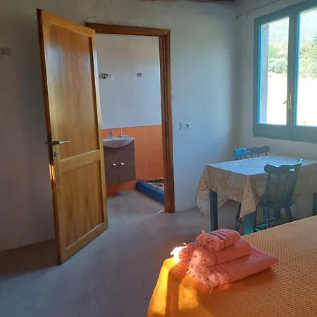 Oda ve Kahvaltı Sole In Ogliastra Jerzu