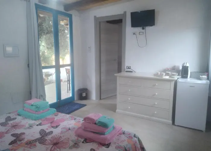 Sole In Ogliastra 住宿加早餐酒店 3*